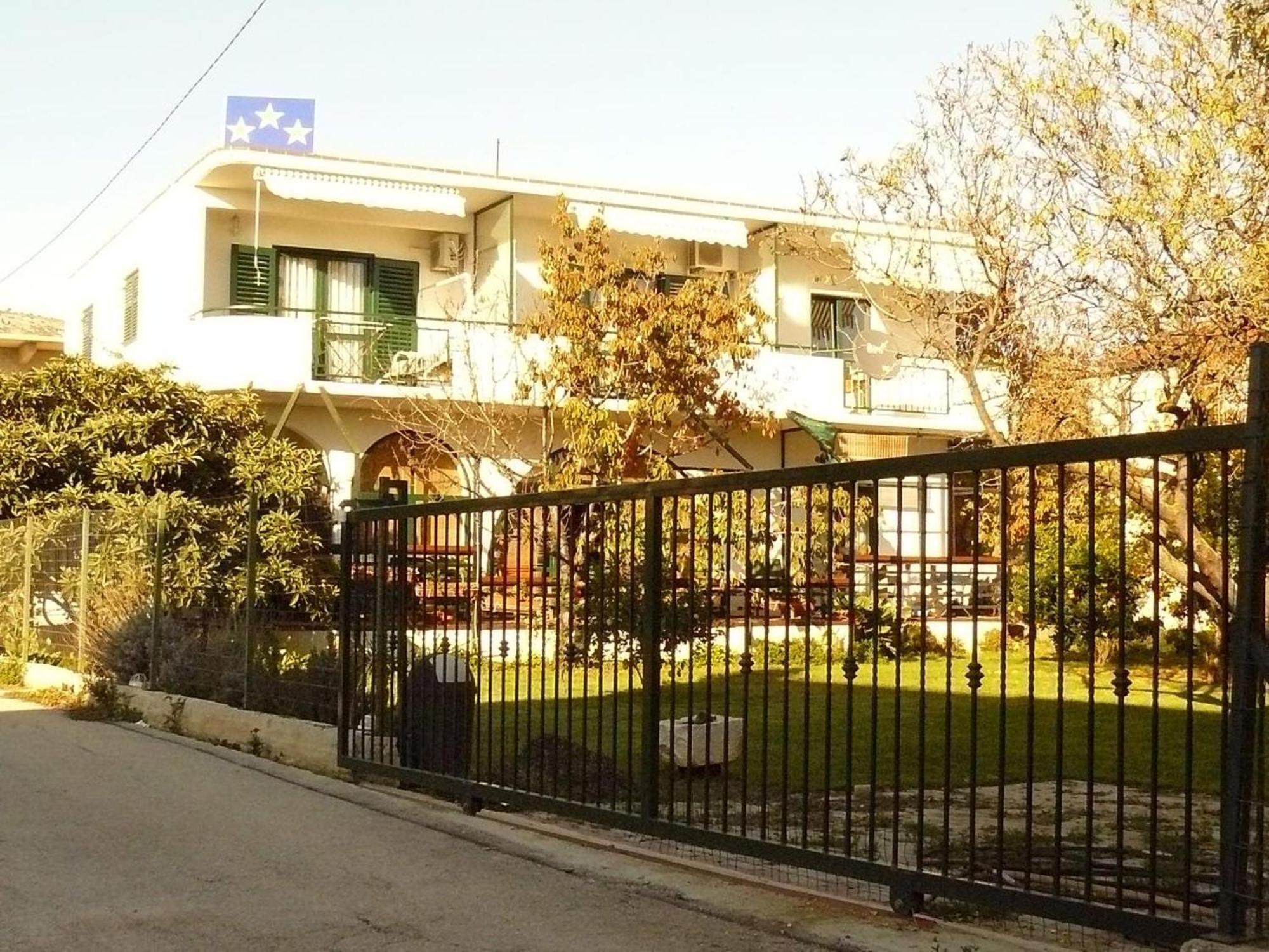 Trogirsunset Apartments מראה חיצוני תמונה